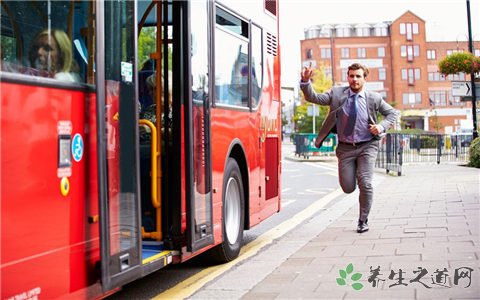 乘客打司機(jī)還投訴 如何文明乘車出行