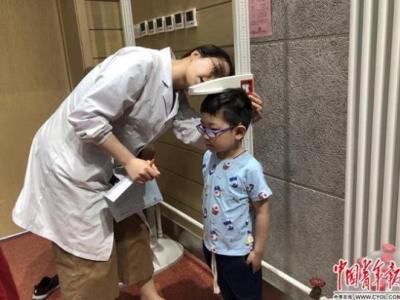 孩子有點(diǎn)矮？專家教你識(shí)別是遺傳還是矮小癥