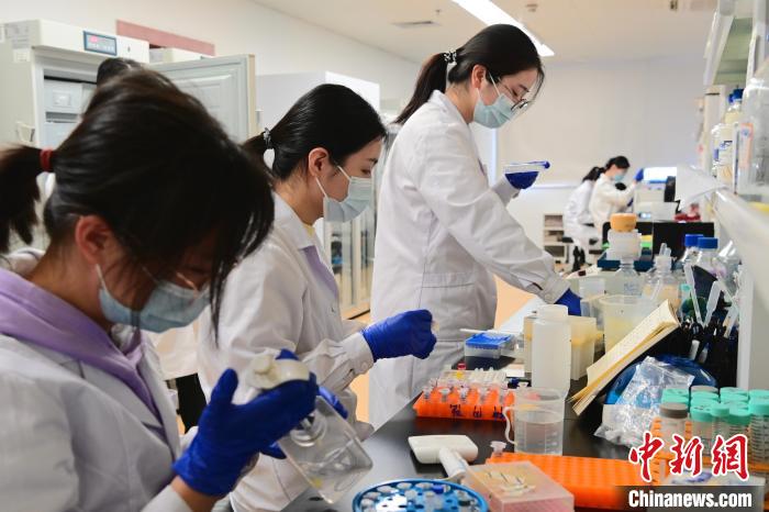 廣州市腦神經重大疾病研究與創新技術轉化重點實驗室掛牌