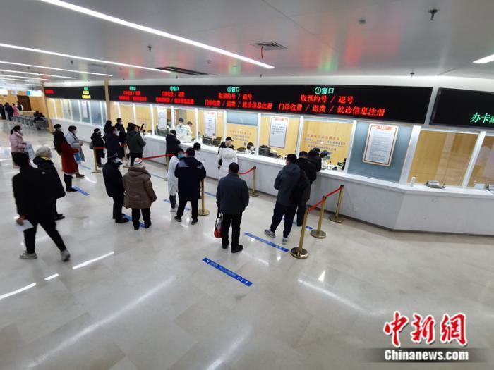 一年新發(fā)超80萬例!結(jié)核病患者離“零負(fù)擔(dān)”有多遠(yuǎn)?-易網(wǎng)健康養(yǎng)生網(wǎng) 一年新發(fā)超80萬例!結(jié)核病患者離“零負(fù)擔(dān)”有多遠(yuǎn)?