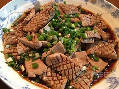 豬腰子的家常做法  既美味又沒(méi)臊味