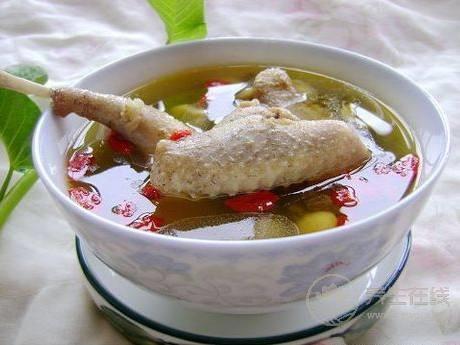冬季女性吃什么補氣血 吃九種食物讓你容顏煥發