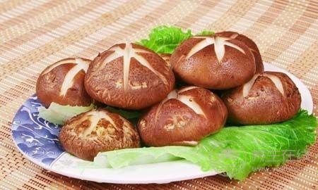 白蘿卜這樣吃竟能抗癌！預(yù)防食管癌這蔬果效果佳