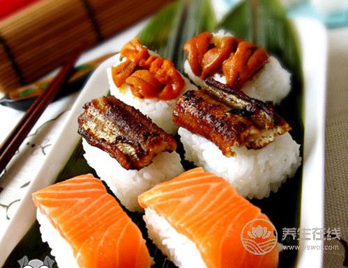 一來月經就痛？吃這7種食物可緩解