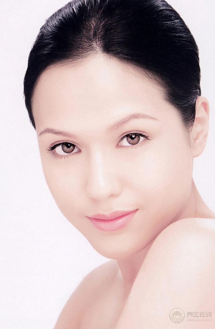 早春換季易上火 如何為肌膚滅火-易網健康<a href=http://www.weilaijie.cn/jkys/ target=_blank class=infotextkey>養生</a>網 早春換季易上火 如何為肌膚滅火