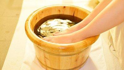 泡腳對于身體的好處以及需要注意的事項(xiàng)