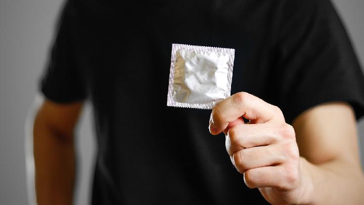 常用避孕方法哪個效果最理想 中斷性交比殺精劑更好么
