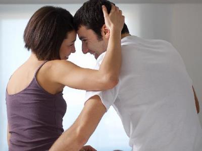 女性氣短胸悶怎么回事 七種胸悶的情況一定要警惕