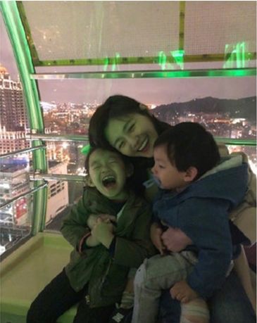 41歲的大S成功回歸20歲，一秒變年輕的小方法原來(lái)是這個(gè)