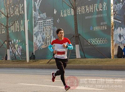 晨跑和夜跑的區別有多大 選擇什么時候跑比較好