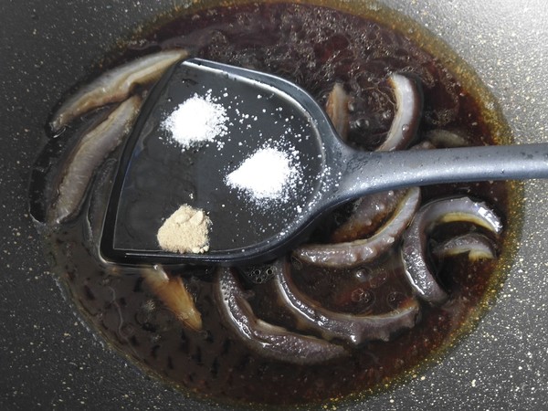 蔥燒海參的做法-咸鮮味燒菜譜-易網(wǎng)健康養(yǎng)生網(wǎng) 蔥燒海參的做法-咸鮮味燒菜譜
