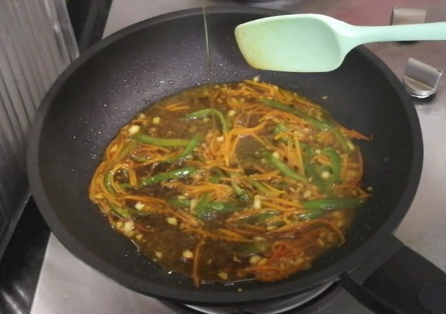 涼拌金針菇的做法-酸甜味拌菜譜-易網(wǎng)健康養(yǎng)生網(wǎng) 涼拌金針菇的做法-酸甜味拌菜譜