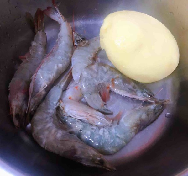 海蝦炒土豆絲的做法-咸鮮味炒菜譜-易網(wǎng)<a href=http://www.weilaijie.cn/ target=_blank class=infotextkey>健康養(yǎng)生</a>網(wǎng) 海蝦炒土豆絲的做法-咸鮮味炒菜譜