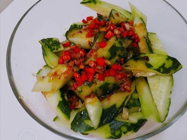 涼拌青瓜的做法-家常味拌菜譜-易網健康養生網 涼拌青瓜的做法-家常味拌菜譜