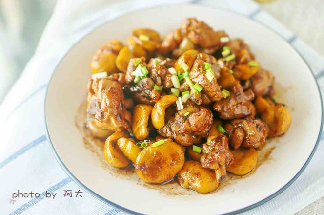 板栗燒雞的做法-咸鮮味燒菜譜-易網健康養生網 板栗燒雞的做法-咸鮮味燒菜譜