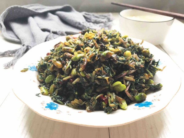 蘿卜纓子炒毛豆的做法-家常味炒菜譜-易網(wǎng)健康養(yǎng)生網(wǎng) 蘿卜纓子炒毛豆的做法-家常味炒菜譜