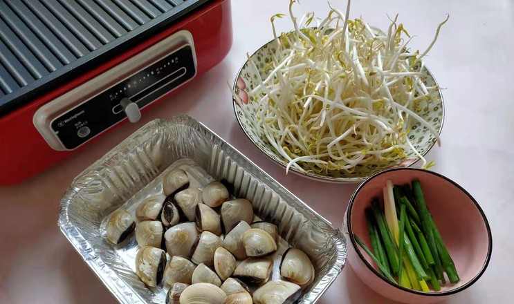 西屋多用鍋之海白豆芽的做法-咸鮮味焗菜譜-易網<a href=http://www.weilaijie.cn/ target=_blank class=infotextkey>健康養生</a>網 西屋多用鍋之海白豆芽的做法-咸鮮味焗菜譜