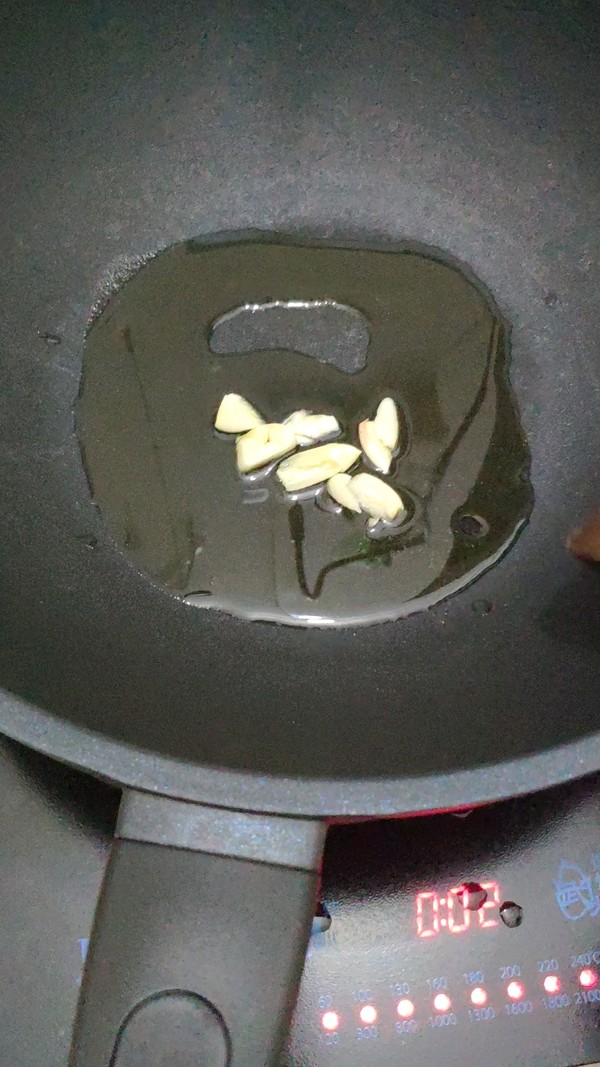 肉絲茄子的做法-家常味炒菜譜