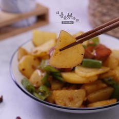 家常炒土豆片的做法-香辣味炒菜譜