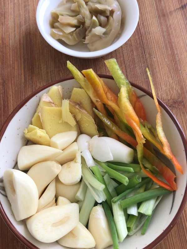 醬油水海蠣魚(yú)的做法-咸鮮味煮菜譜