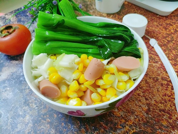 玉米火腿魚腩湯粉的做法-家常味煮菜譜-易網(wǎng)健康養(yǎng)生網(wǎng) 玉米火腿魚腩湯粉的做法-家常味煮菜譜