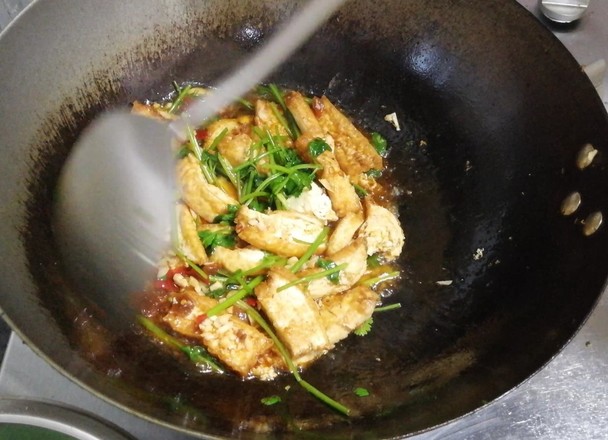 煎炒豆腐的做法-香辣味炒菜譜