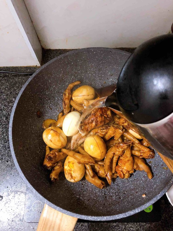 醬香啤酒鹵味的做法-香辣味燒菜譜-易網(wǎng)健康養(yǎng)生網(wǎng) 醬香啤酒鹵味的做法-香辣味燒菜譜