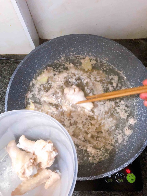 醬香啤酒鹵味的做法-香辣味燒菜譜-易網(wǎng)健康養(yǎng)生網(wǎng) 醬香啤酒鹵味的做法-香辣味燒菜譜