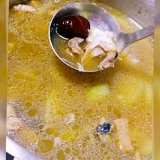 紅棗鯽魚湯的做法-家常味煮菜譜