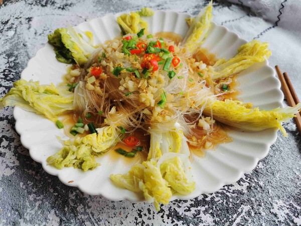 蒜蓉粉絲蒸娃娃菜的做法-蒜香味蒸菜譜-易網健康養生網 蒜蓉粉絲蒸娃娃菜的做法-蒜香味蒸菜譜