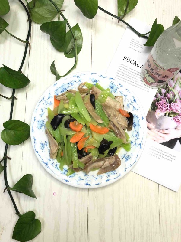 萵筍炒肚片的做法-家常味炒菜譜-易網健康養生網 萵筍炒肚片的做法-家常味炒菜譜