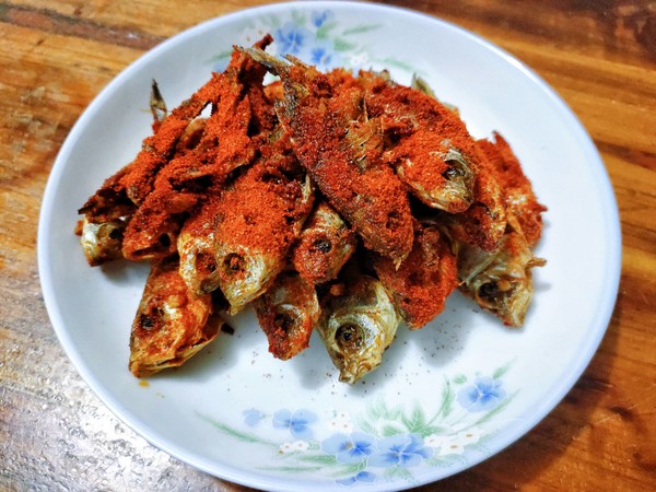 香酥鯽魚仔的做法-香辣味炸菜譜-易網健康養生網 香酥鯽魚仔的做法-香辣味炸菜譜