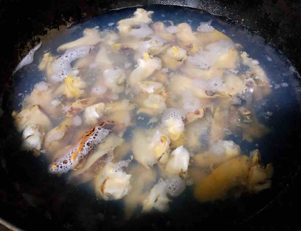 圓蔥拌假鮑魚的做法-酸辣味拌菜譜-易網(wǎng)健康養(yǎng)生網(wǎng) 圓蔥拌假鮑魚的做法-酸辣味拌菜譜