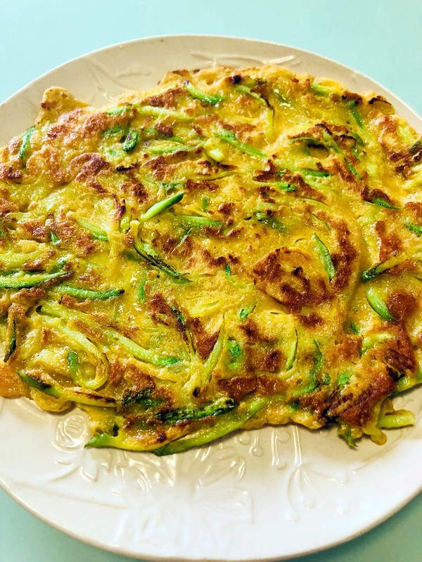 西葫蘆餅的做法-家常味煎菜譜-易網健康養生網 西葫蘆餅的做法-家常味煎菜譜