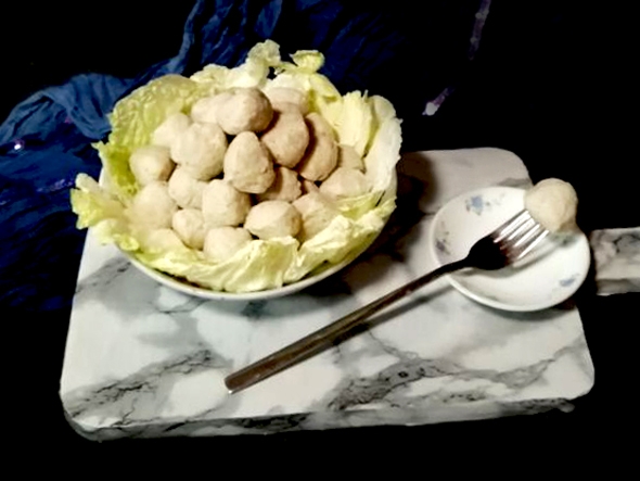 自制魚丸的做法-咸鮮味煮菜譜-易網健康養生網 自制魚丸的做法-咸鮮味煮菜譜