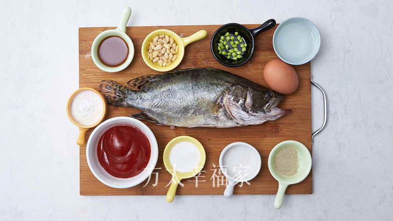 #年味美食合輯#酸甜誘人松鼠桂魚的做法-酸甜味炸菜譜-易網(wǎng)<a href=http://www.weilaijie.cn/ target=_blank class=infotextkey>健康養(yǎng)生</a>網(wǎng) #年味美食合輯#酸甜誘人松鼠桂魚的做法-酸甜味炸菜譜