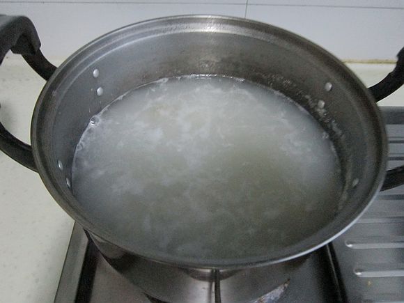 麻辣皮凍的做法-麻辣味煮菜譜-易網健康養生網 麻辣皮凍的做法-麻辣味煮菜譜