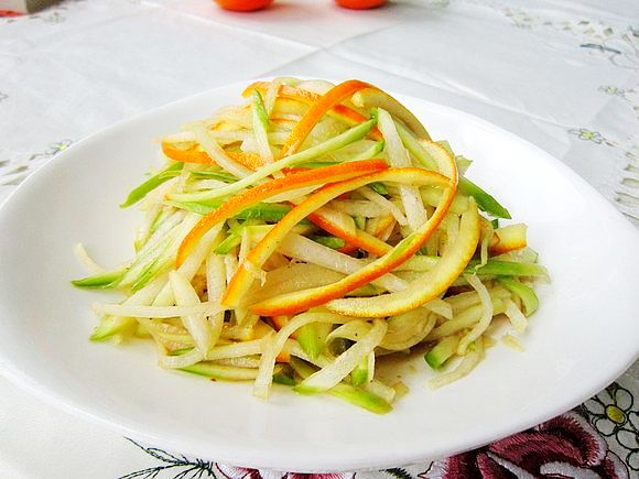橙子皮拌青蘿卜絲的做法-家常味拌菜譜-易網(wǎng)健康養(yǎng)生網(wǎng) 橙子皮拌青蘿卜絲的做法-家常味拌菜譜