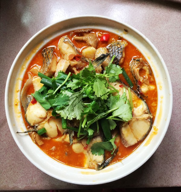 肥腸煮黑魚的做法-香辣味煮菜譜-易網健康養生網 肥腸煮黑魚的做法-香辣味煮菜譜