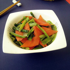胡蘿卜炒油麥菜的做法-家常味炒菜譜