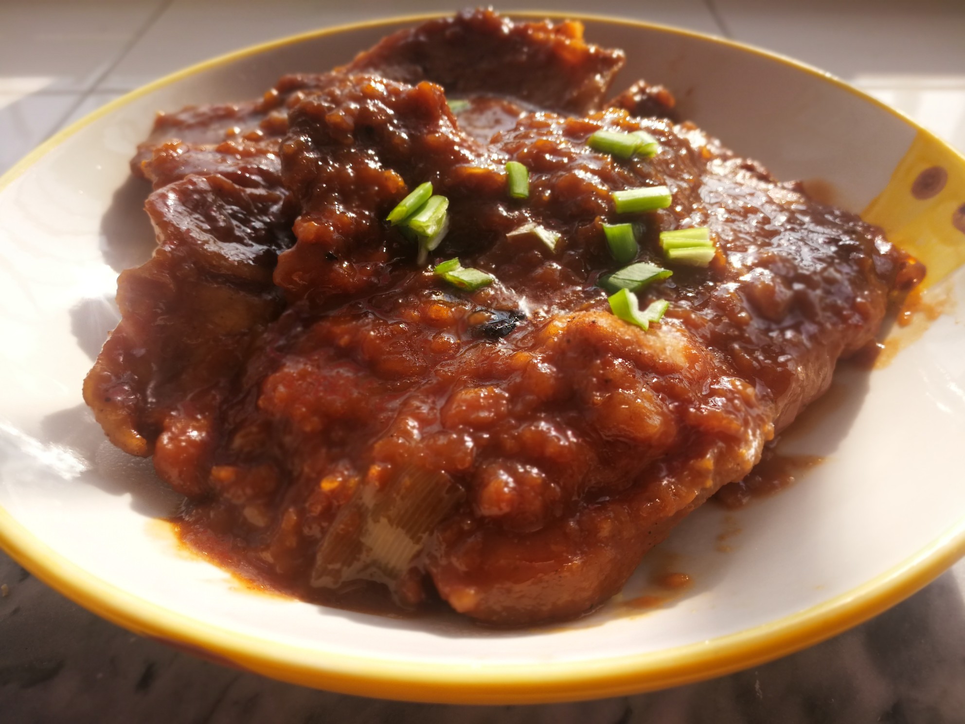 紅燒豬大排的做法-咸鮮味燒菜譜-易網(wǎng)健康養(yǎng)生網(wǎng) 紅燒豬大排的做法-咸鮮味燒菜譜