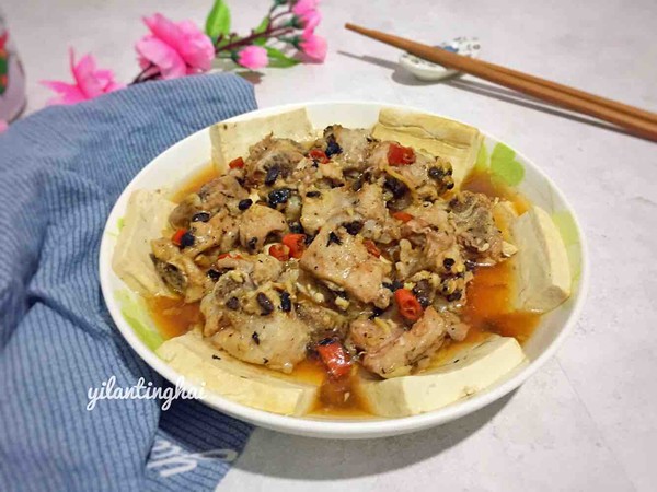 排骨蒸豆腐的做法-咸鮮味蒸菜譜-易網(wǎng)健康養(yǎng)生網(wǎng) 排骨蒸豆腐的做法-咸鮮味蒸菜譜
