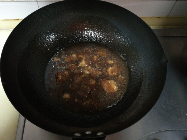 牛筋燉海帶扣的做法-家常味燉菜譜-易網(wǎng)健康養(yǎng)生網(wǎng) 牛筋燉海帶扣的做法-家常味燉菜譜