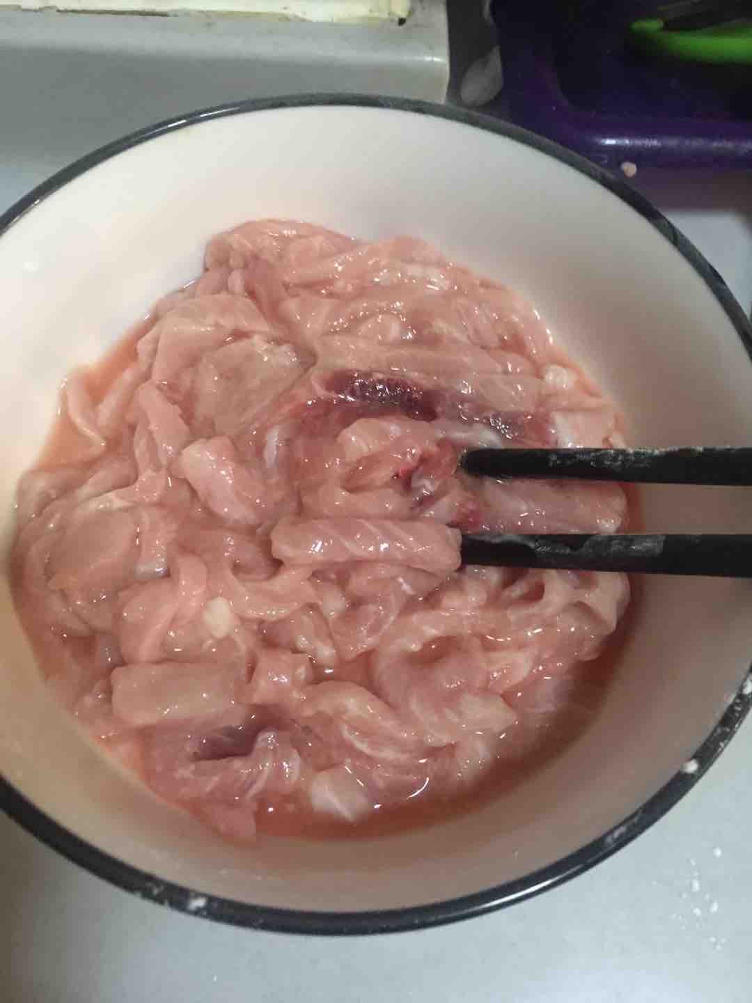 簡(jiǎn)易版的京醬肉絲的做法-家常味炒菜譜