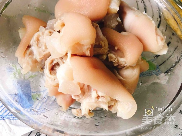 滿滿膠原蛋白的黃豆燜豬蹄的做法-醬香味燜菜譜-易網健康養生網 滿滿膠原蛋白的黃豆燜豬蹄的做法-醬香味燜菜譜