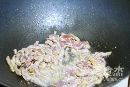 京醬肉絲的做法-醬香味燒菜譜