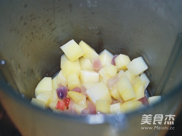 培根土豆?jié)鉁淖龇?咸鮮味煮菜譜-易網(wǎng)健康養(yǎng)生網(wǎng) 培根土豆?jié)鉁淖龇?咸鮮味煮菜譜