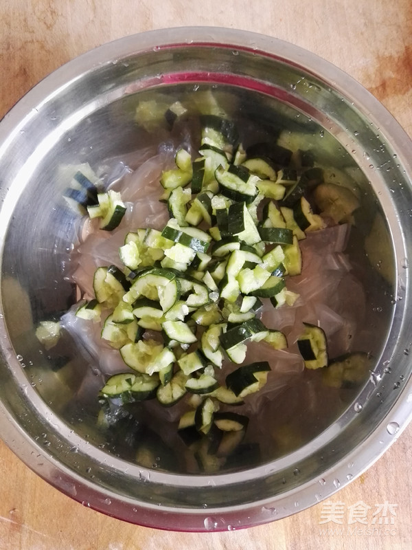 拉皮拌黃瓜的做法-香辣味拌菜譜