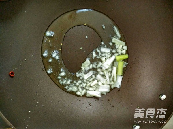 上海青牛肉丸的做法-家常味灼菜譜