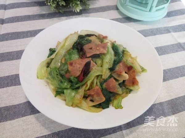 培根熗炒西生菜的做法-咸鮮味炒菜譜-易網(wǎng)健康養(yǎng)生網(wǎng) 培根熗炒西生菜的做法-咸鮮味炒菜譜